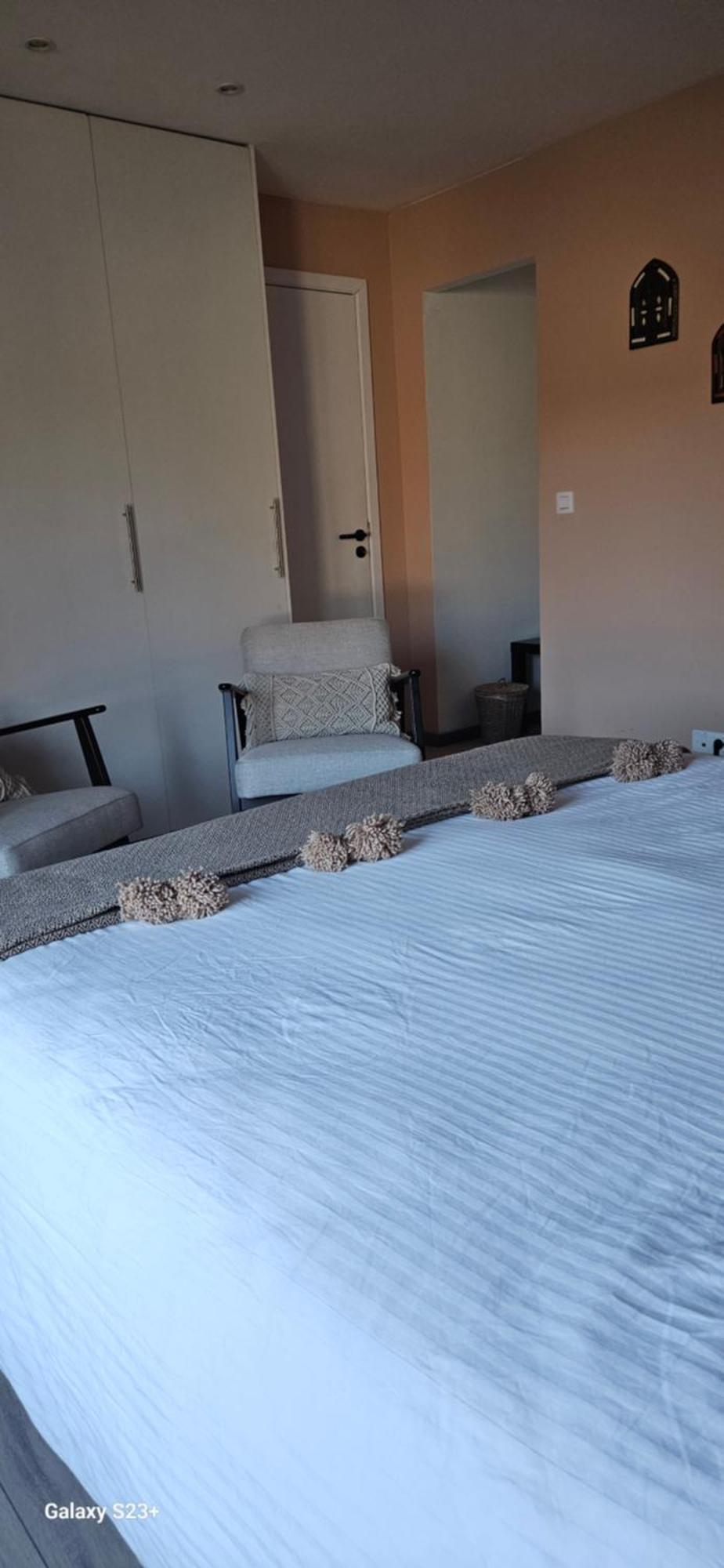 Chambres D'Hotes A 800M De Pairi Daiza Et Proche Du Shape-Otan Lens Szoba fotó